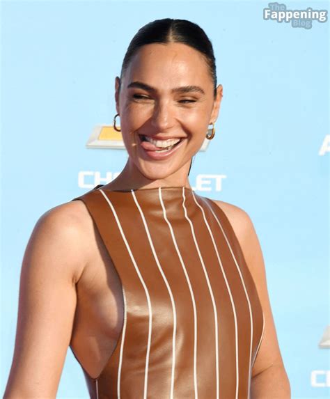 Gal Gadot Gal Gadot Https Inked Hriss Nude Leaks OnlyFans Photo