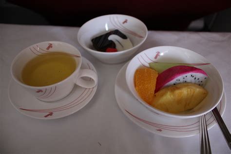 Review: Shenzhen Airlines Business Class Shenyang to Taipei | Prince of ...