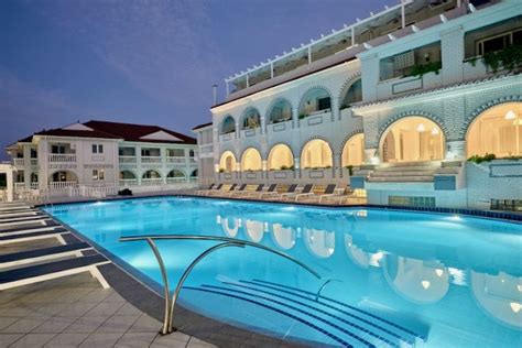 Where to Stay in Zakynthos - 11 Best Hotels & Places To Stay