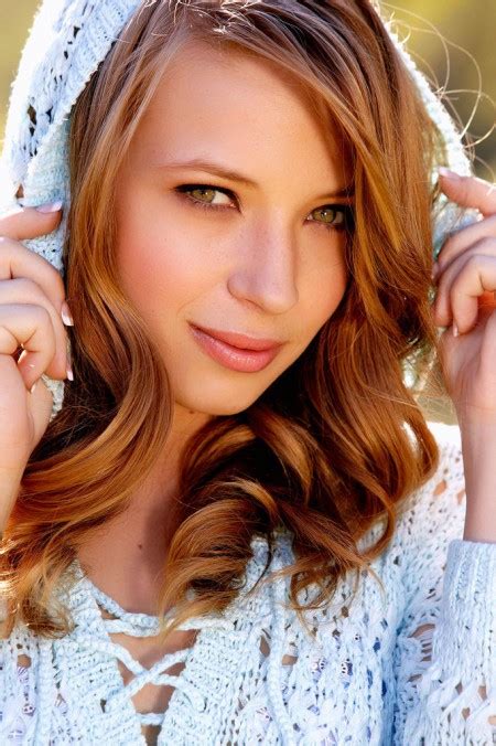 Alyssa Branch Nude Erotic Pics Sets