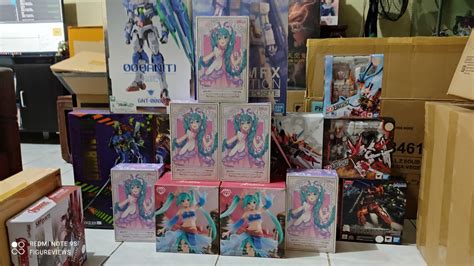 Taito Vocaloid Hatsune Miku Figures Princess Arabian Ver And