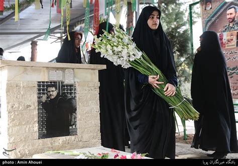 آیین میهمانی لاله ها در گلزار شهدای تهران برگزار شد تصاویر تسنیم