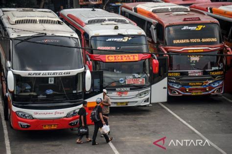 Penyesuaian Tarif Angkutan Umum Antara News Jawa Barat