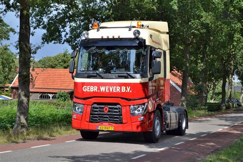 Foto Renault T Serie Van Handels En Transportondern Gebr Wever B V