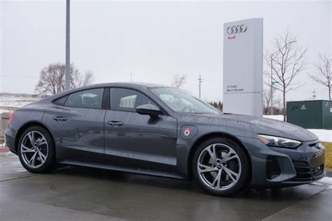 New 2024 Audi e-tron GT Prestige 4dr Car in Omaha #A002148 | Baxter ...