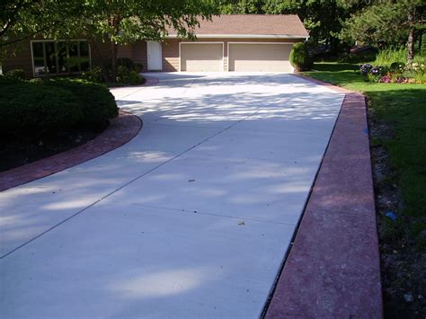 concrete_driveway_001.JPG