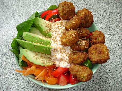 Falafel Bowl Mit Tahin Joghurt Von Dodith Chefkoch