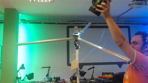 Outdoor lasers. Система слежения за солнцем. Тест. - YouTube