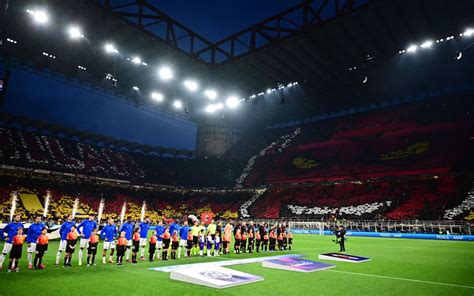 Inter Milan Le Coreografie Più Belle Del Derby A San Siro Sky Sport