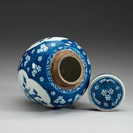 A Blue And White Jar With Cover Qing Dynasty Bukowskis