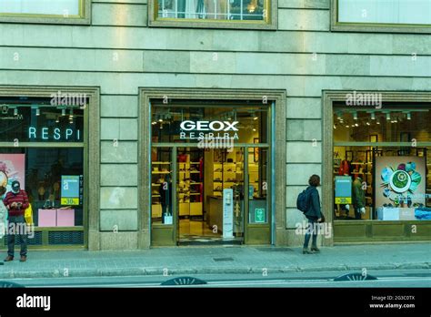 Geox hi-res stock photography and images - Alamy