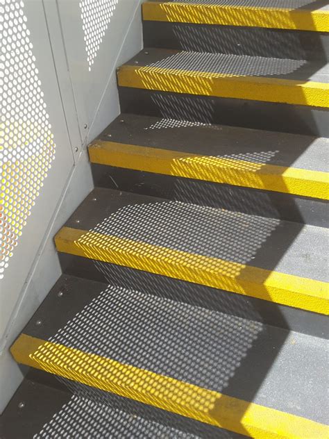 Wide Fibreglass Stair Nosing 100mm Treadwell Group