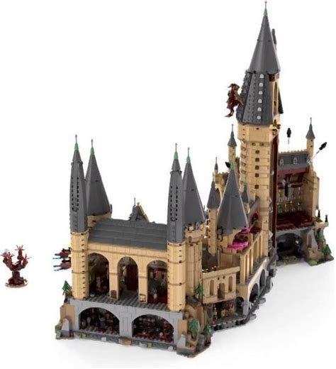 LEGO Harry Potter Le château de Poudlard 71043 lego harry potter