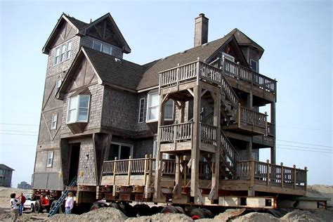 The house called The Inn at Rodanthe (real name is Serendipity)in the ...