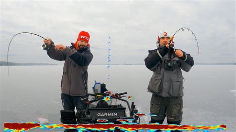 INSANE Ice Fishing For Lake Trout With LIVESCOPE XR Lake