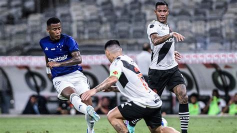 Cruzeiro Tem Retrospecto Favor Vel Contra O Vasco Veja Os N Meros Do