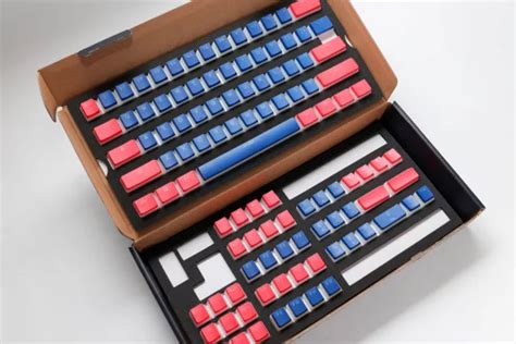 Ducky Blue And Red Pudding Keycaps : Meckeys.com : Keycaps