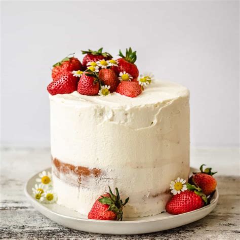 Strawberry Layered Cake The Frozen Biscuit