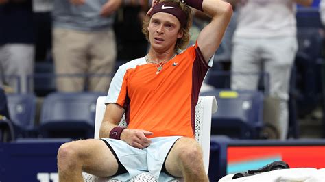 Us Open Andrey Rublev Breaks Down In Tears During Quarter Finals