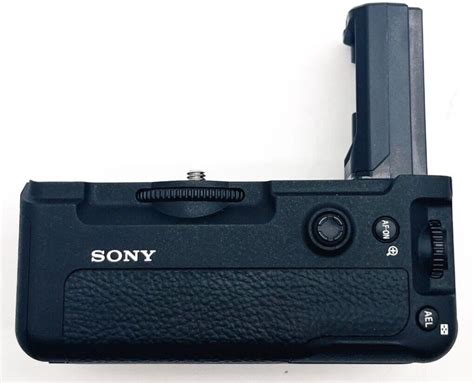 Sony Vg C Em Vertical Battery Grip For A A Riii A Iii Read