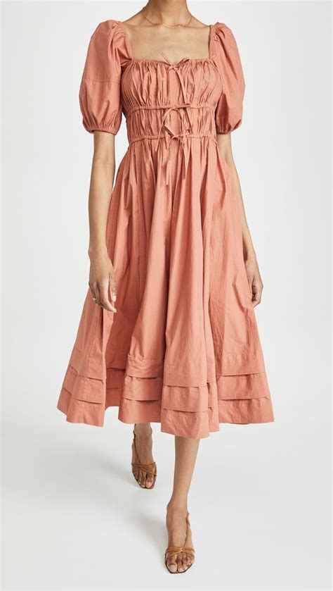 Ulla Johnson s Spring 2021 Designs Are So Sweet Стильные наряды