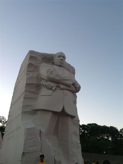 MLK Statue - Washington D.C. | Washington dc travel, Washington dc