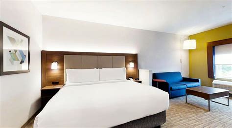 HOLIDAY INN EXPRESS & SUITES CHALMETTE - NEW ORLEANS S, AN IHG HOTEL ...