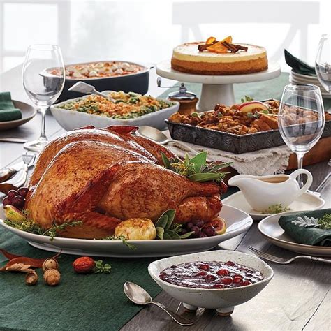 16 Best Thanksgiving Meal Delivery Services and Kits for 2023