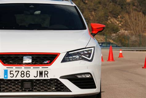 Prueba SEAT León CUPRA 300 CV Performance Pack Sí es una bestia