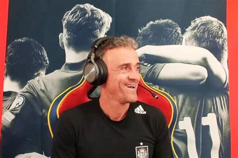 Luis Enrique Vira Luis Padrique Streamer De Sucesso Na Copa 0612