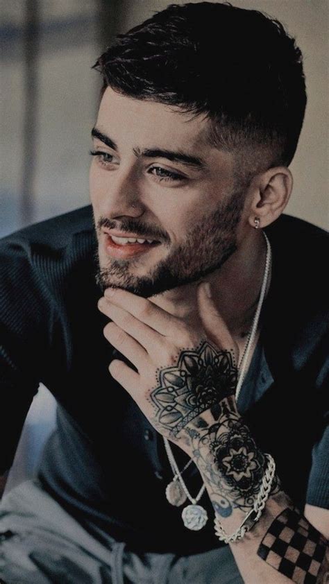 𝒁𝒂𝒚𝒏 𝑴𝒂𝒍𝒊𝒌 🥀 Zayn Malik Photoshoot Zayn Malik Hairstyle Zayn Malik Pics