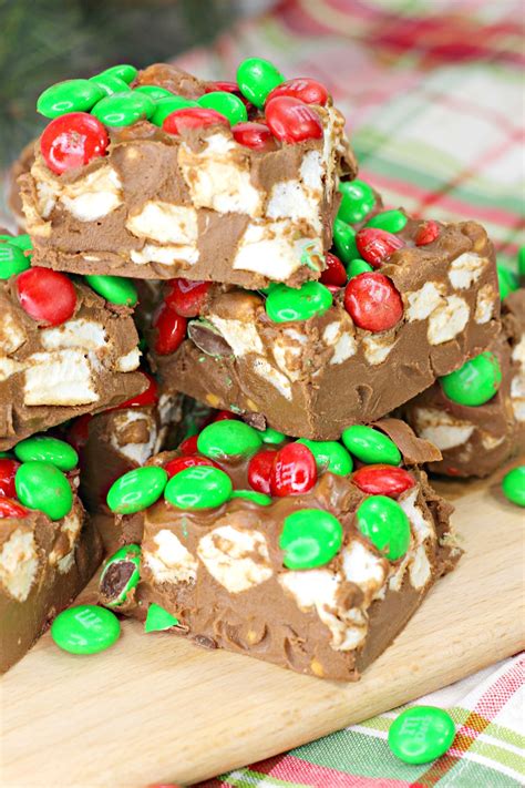 No Bake Christmas Marshmallow Bars My Incredible Recipes Rezept