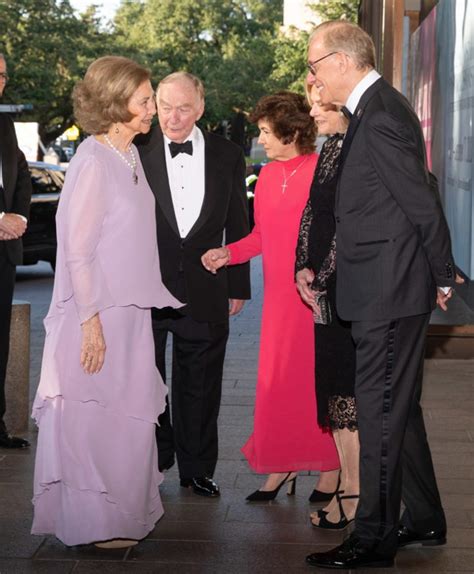 El increíble collar de rubí de la Reina Sofía heredado de su madre