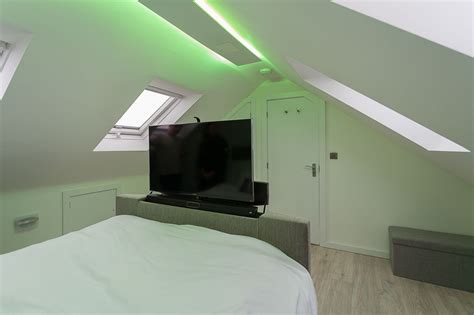 20+ Attic Bedroom Lighting Ideas