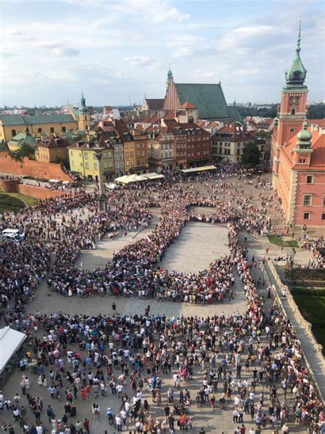 Ywy Znak Dla Powstania Warszawskiego Narodowe Centrum Kultury