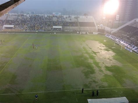 Chuva Alaga Gramado E Interrompe Jogo Decisivo Do Campeonato Potiguar