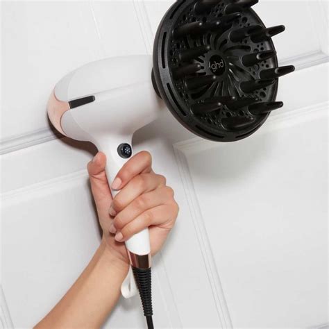 What Does The Diffuser Do On A Hair Dryer | Storables