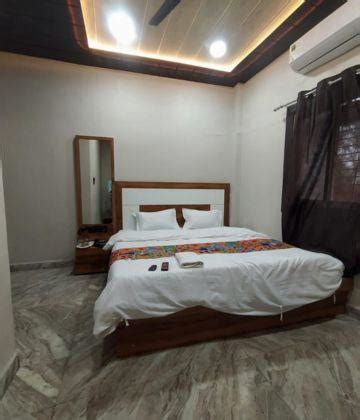 Hotels near Ujjain Railway Station, Ujjain: Book Hotels close to Ujjain ...