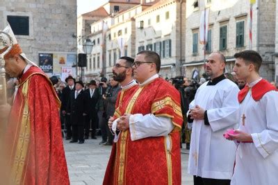 Odr Ana Ceremonija Otvorena Festa Sv Vlaha Budimo Poput Sv