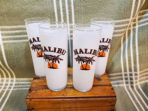 Lot Of 4 Vintage Frosted Malibu Rum Bar Drinking Glasses Etsy In 2021 Malibu Rum Rum Bar