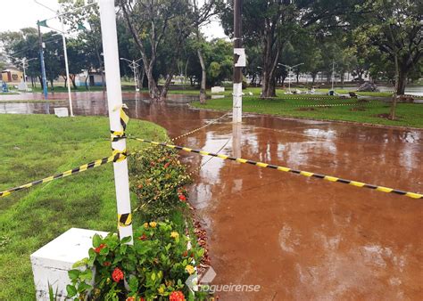 Balne Rio E Lagoa Dos P Ssaros S O Lacrados Em Artur Nogueira Correio