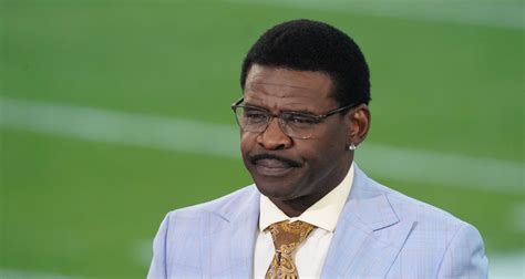 Awful Announcing On Twitter Michael Irvin Pulled From Nfl Network Super Bowl Coverage After