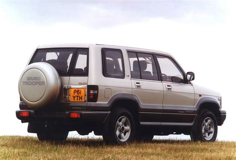 Isuzu Trooper Station Wagon Review Parkers