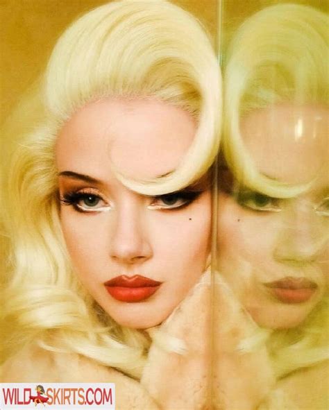 Miss Mosh Officiallymosh Nude Onlyfans Instagram Leaked Photo