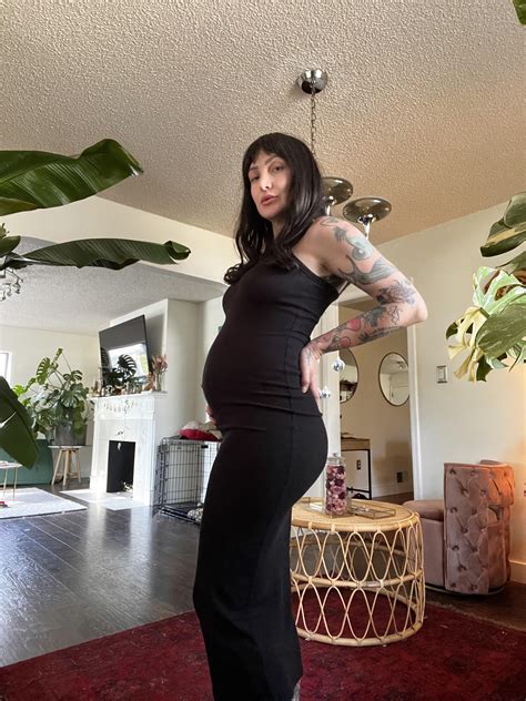 Weeks And Still Hot R ClothedPreggo