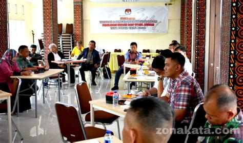 Kpu Tana Toraja Sosialisasi Pencalonan Perseorangan Pada Pilkada