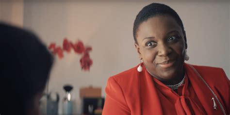 Aunt Flo Comes To Life In This Hilarious Video About Periods Self