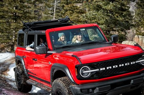 Bestop Skyrider Top Debuts For Hardtop Ford Bronco Models