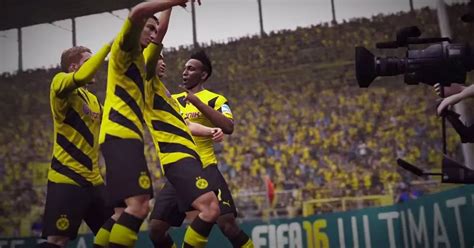 Watch Fifa 16 Gameplay Trailer Featuring Pele Showing Off