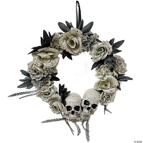 Elegant Skull And Roses Halloween Wreath